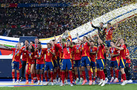 跑者李淳和他的100块马拉松奖牌｜人物.